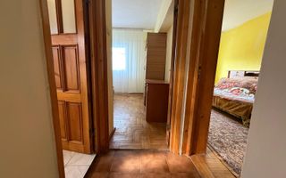 ULTRACENTRAL -Apartament de vanzare 3 camere decomandat - Poză 10
