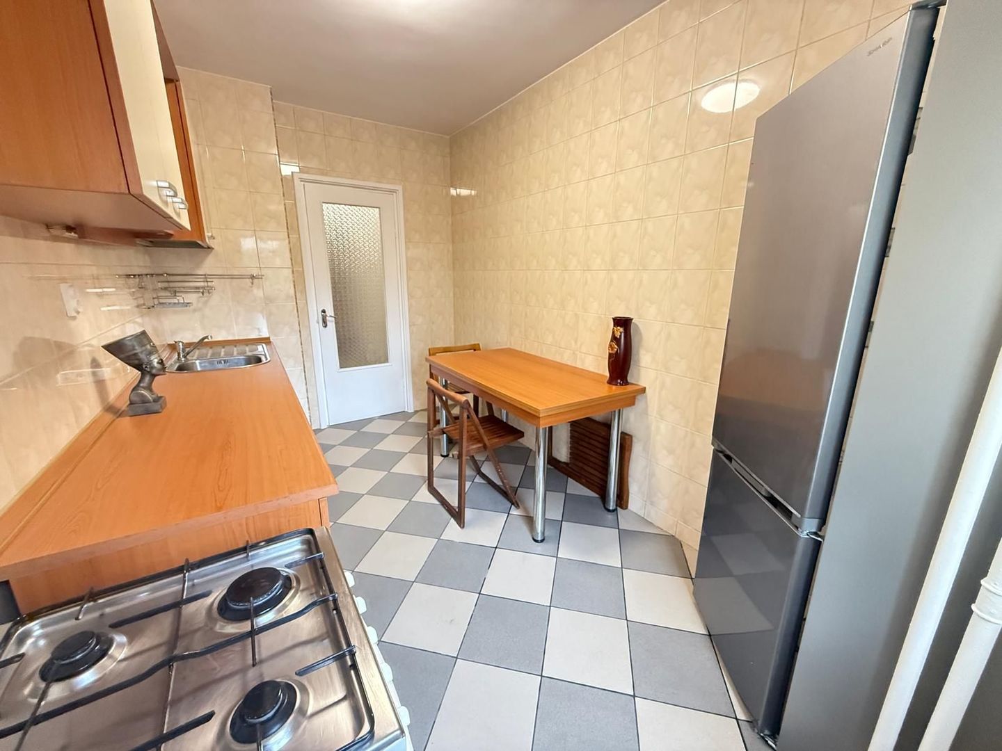 Garsoniera Ghica Tei Teiul Doamnei - Poză 4