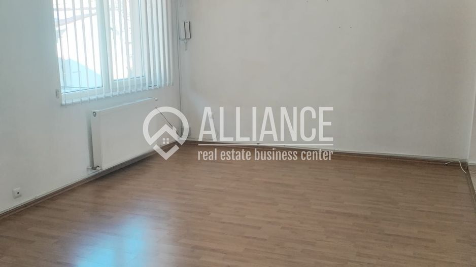 Centru(cod04)-Spatiu birou 70 mp - Poză 2