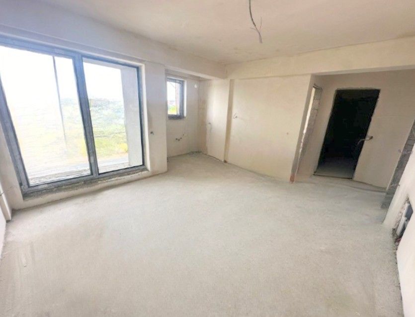 Apartament 2 camere Otopeni central | bloc cu lift | include parcare - Poză 1