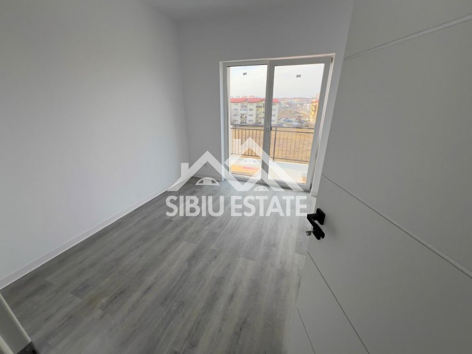 Apartament cu Gradina generoasa de 49 mp 3 camere, terasa, balcon - Poză 5