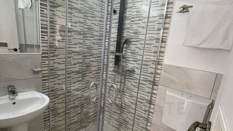 Apartament 3 camere la casă 106 mp utili 3 bai pivnita Ultracentral - Poză 12