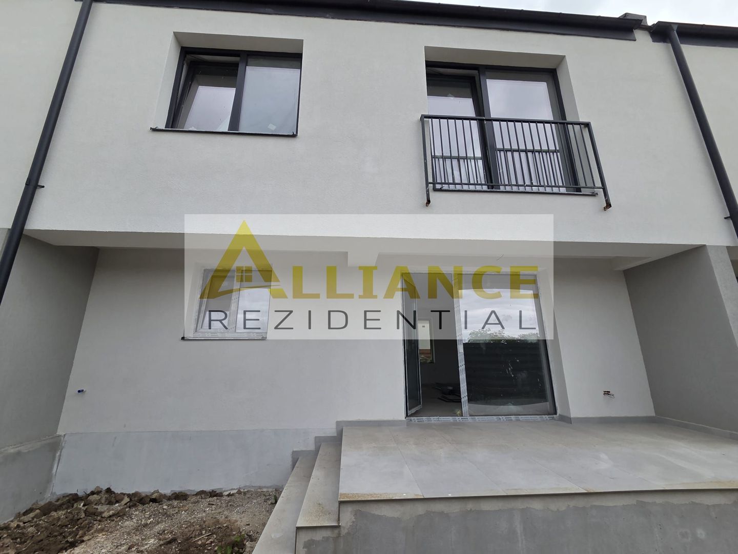 {P+1+M} Vila cu 4 camere - 3 bai | PRIMARIE - Poză 3