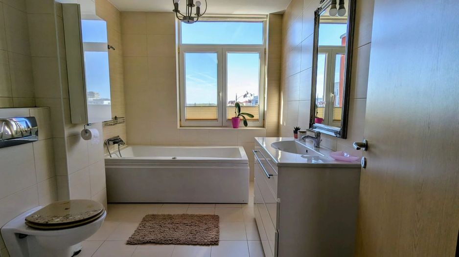 Penthouse 3 camere, Zona Aradului, Mobilat si Utilat + Boxa, Singur pe nivel - Poză 6