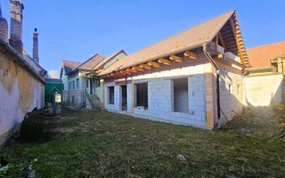 Casă individuală cu șură și curte generoasă – Apoldu de Sus, Sibiu - Poză 12