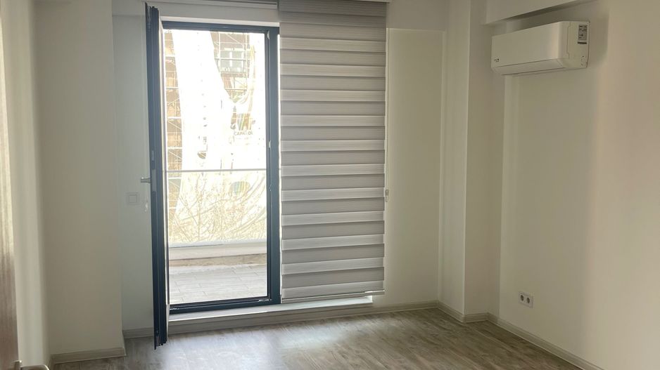 Închiriez apartament 2 camere, Nerva Traian, destinat pentru birouri - Poză 1