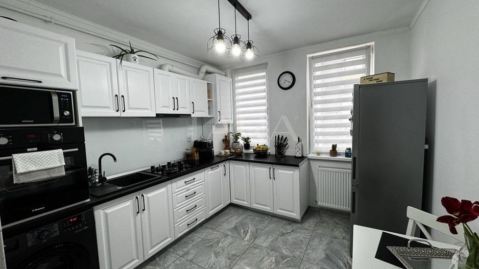 Apartament 2 camere, parcare subterană– Baciu, zona Primariei - Poză 5