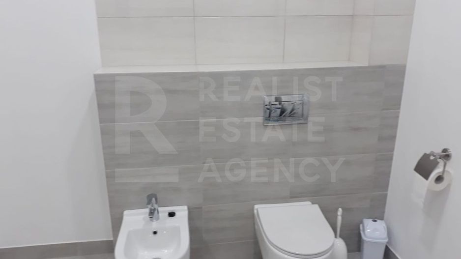 Chirie, apartament, 3 camere, strada Lev Tolstoi, Centru - Poză 7