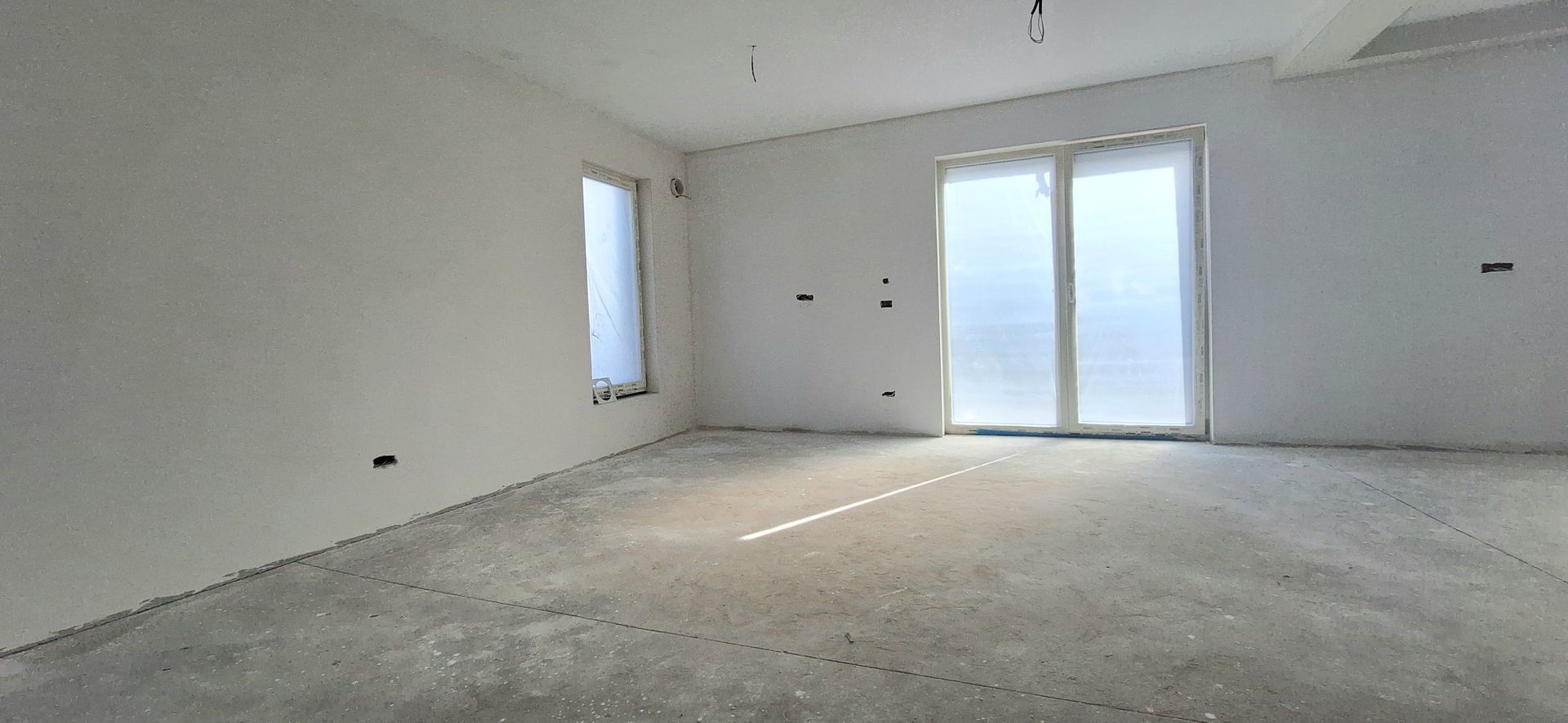 Casa cu garaj- contructie tip duplex - Poză 19