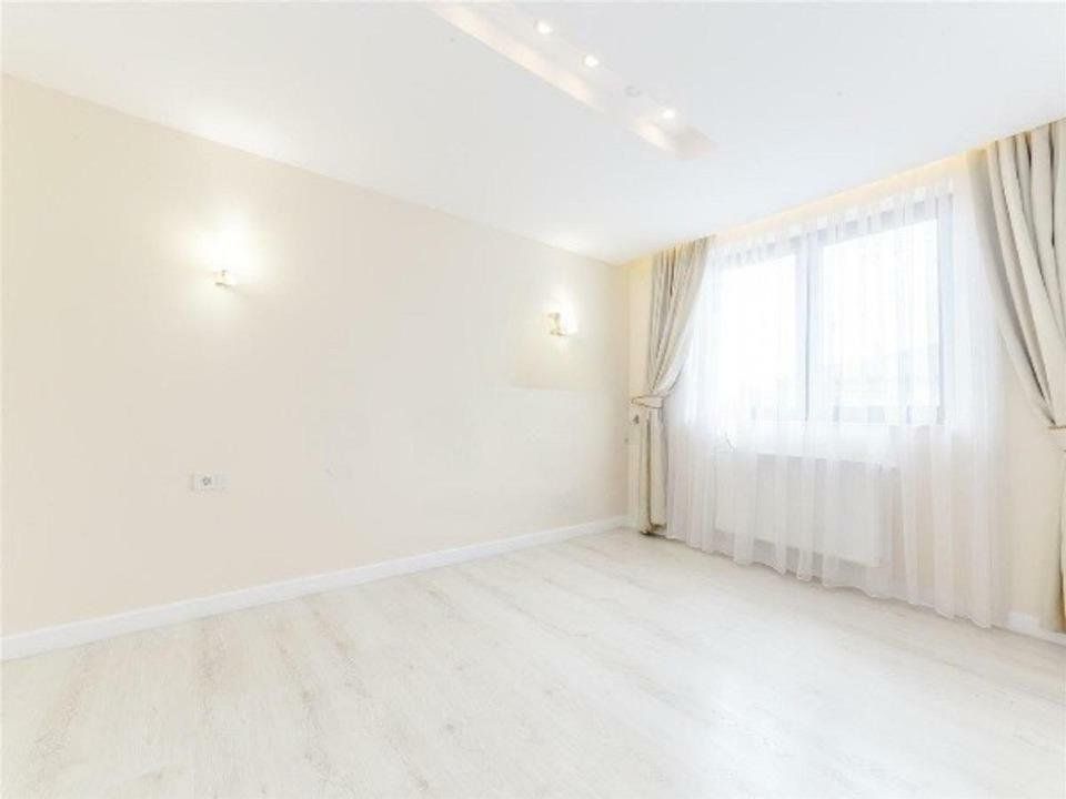 Vanzare vila 5 camere Oxford Gardens - Poză 13