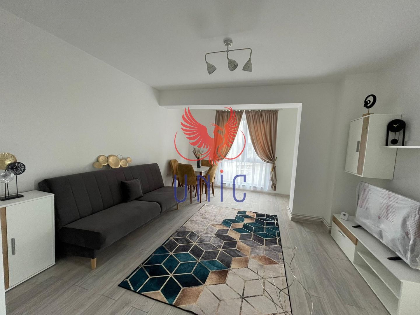 2 camere, bloc nou, liceul Pedagogic - 105 000 Euro - Poză 1