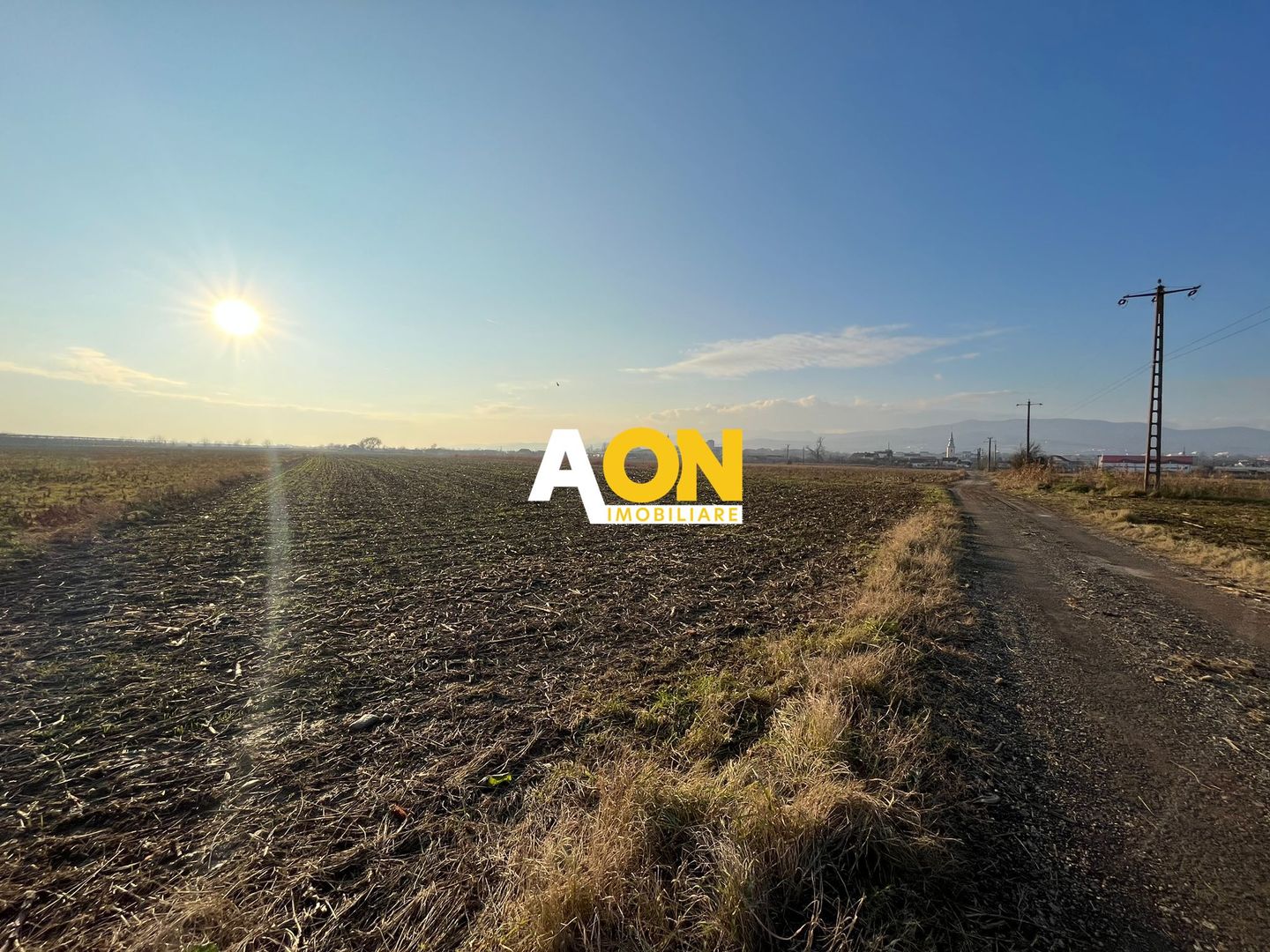 Teren de vanzare in zona Soseaua de Centura, 2.5 HA - Poză 1