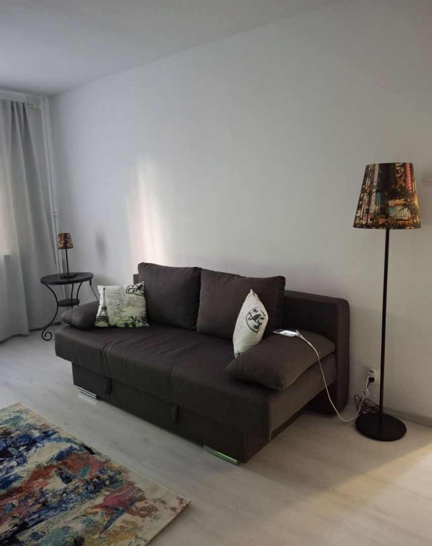 GARSONIERA CALEA MOSILOR, BOILER, BUCATARIE INCHISA, METROU 15 MINUTE - Poză 1