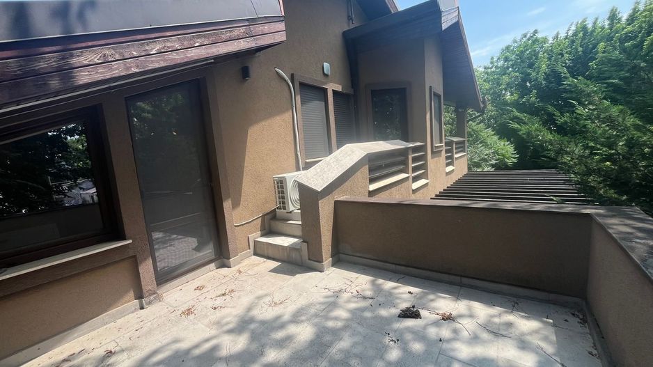 ANDRONACHE | Vila 4 Camere | Garaj | Curte Verde | Ciubar & BBQ - Poză 22