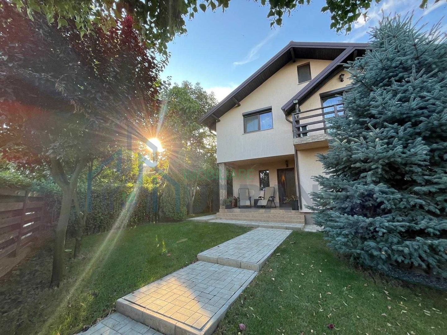 Casă P+E, 4 camere, 2 băi, 115 mp, teren 400 mp, Valea Adâncă, 5 Drumuri, Miroslava, mobilată, gata de mutat | 250.000 € - Poză 1