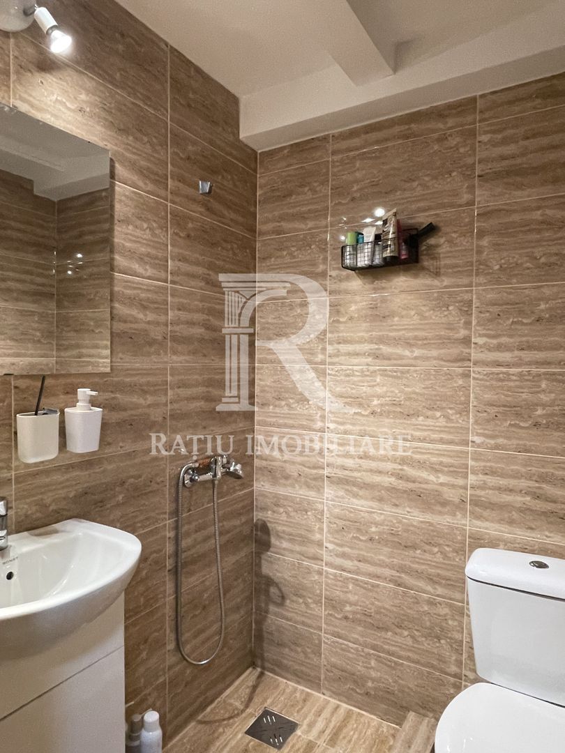 Apartament cu 1 camera | Mansarda | Central | Oradea - Poză 5