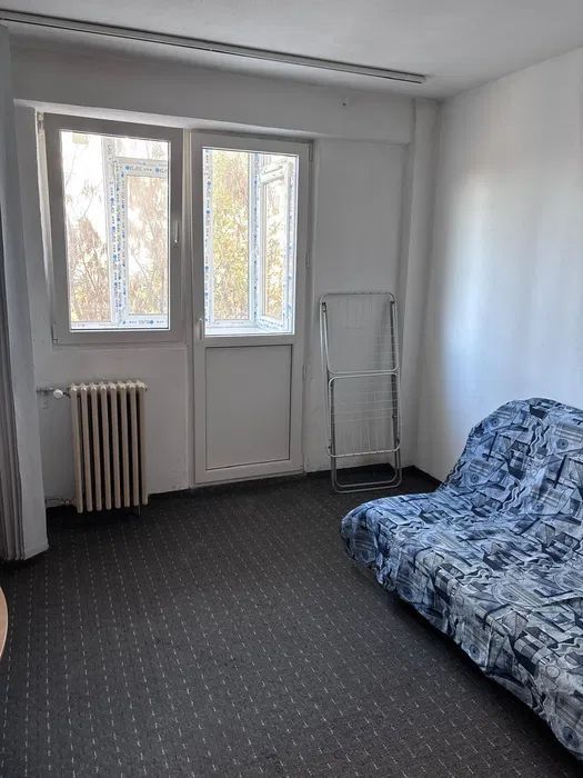 Decomandat 2 Camere Straja/Piata Resita - Poză 2