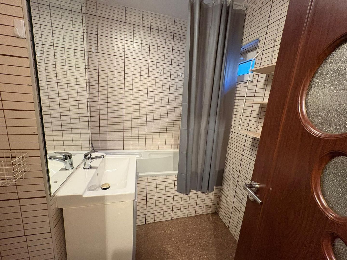 AP. 3 CAMERE BRANCOVEANU, CENTRALA TERMICA, 70 MP, MOBILAT MODERN - Poză 9