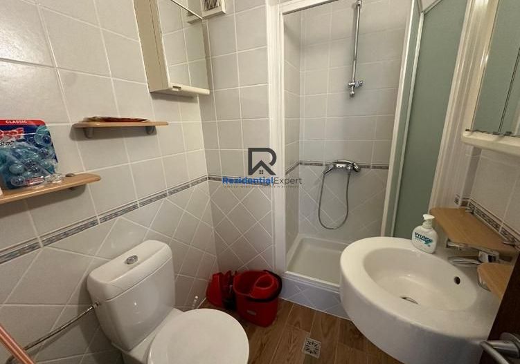 Apartament cu 3 camere de vânzare Primăverii - Poză 9