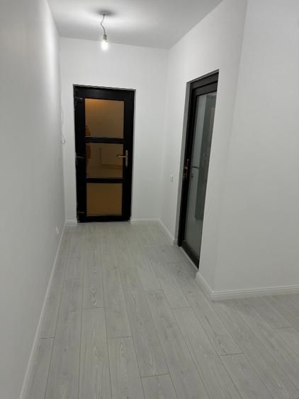 De vanzare Apartament 3 Camere Crangasi - Poză 5