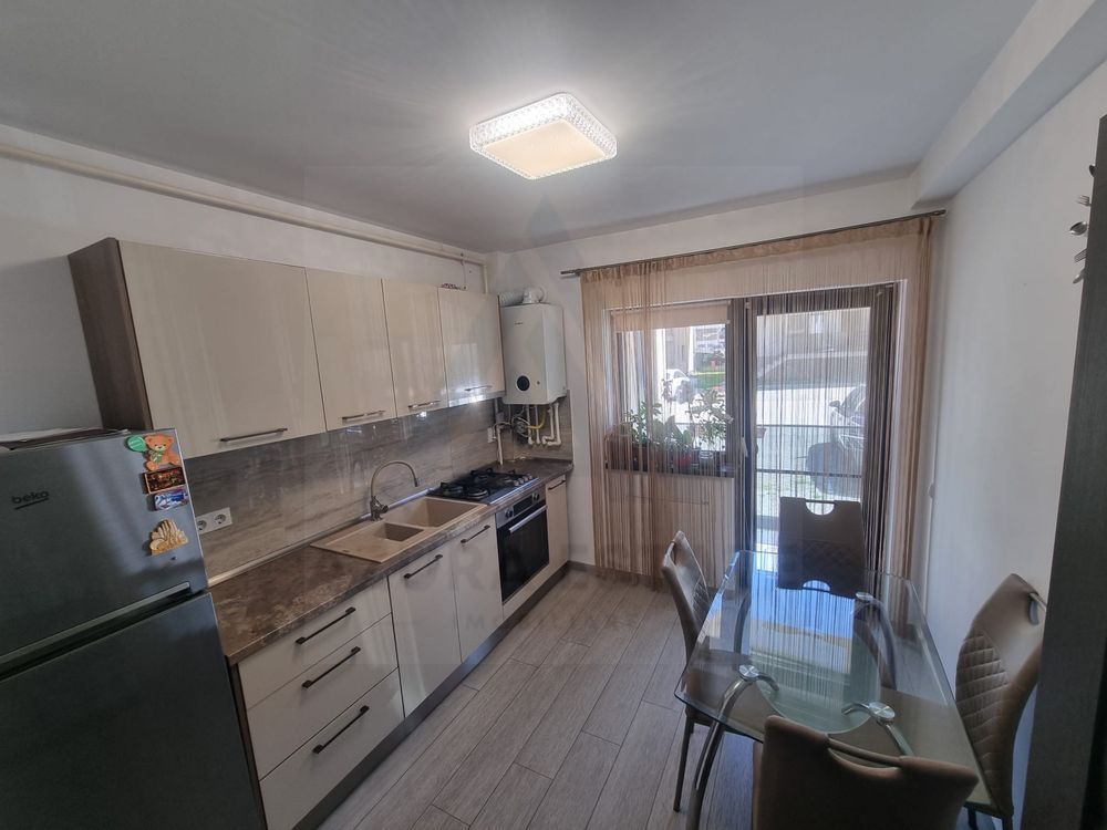 Apartament spatios 2 camere 60 mp utili balcon 7 mp Doamna Stanca - Poză 2