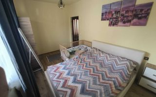 3 camere spațioase cu parcare, într-o zonă liniștită din Florești. - Poză 4
