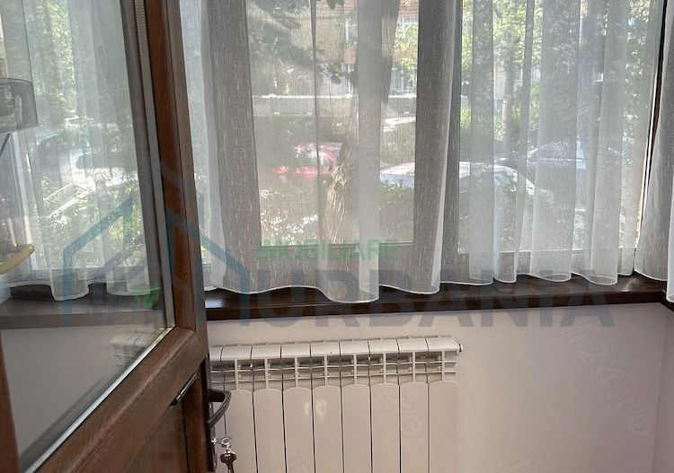 Apartament de vânzare cu 4 camere, decomandat, în Iași - Poză 7
