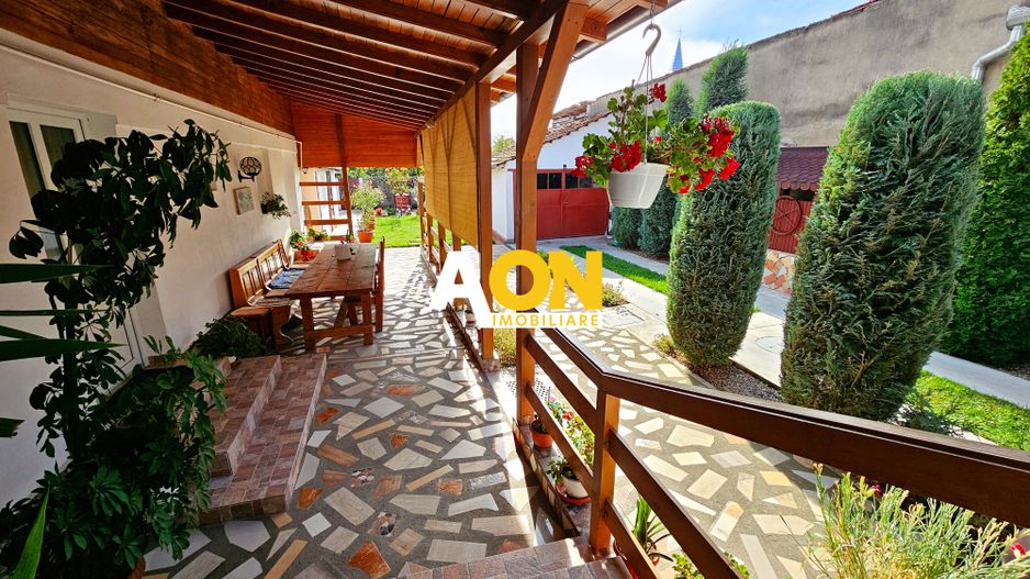 Casa 3 camere, 890 mp teren, mobilata, utilata, Barabant - Poză 4