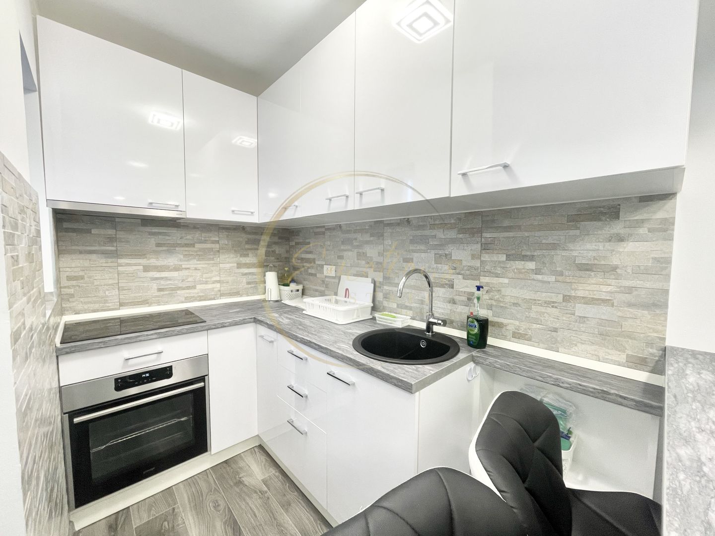 LUX | Apartament tip studio - Circumvalatiunii | Mc Donalds - Poză 6