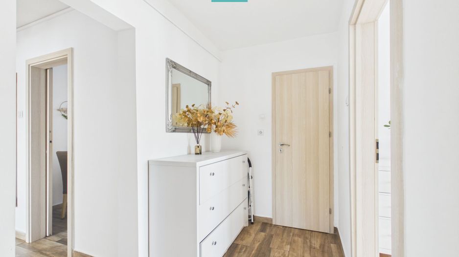 Apartament superb cu 5 camere, in Vlaicu - Poză 17