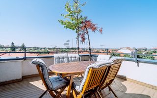 Penthouse de lux 530 mp ultracentral in Oradea - Poză 54