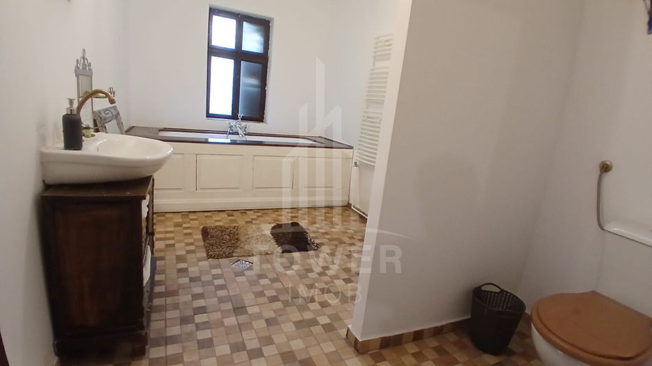 Vilă individuală | Ultracentral | 270 mp utili | Ideal locuință sau business - Poză 11