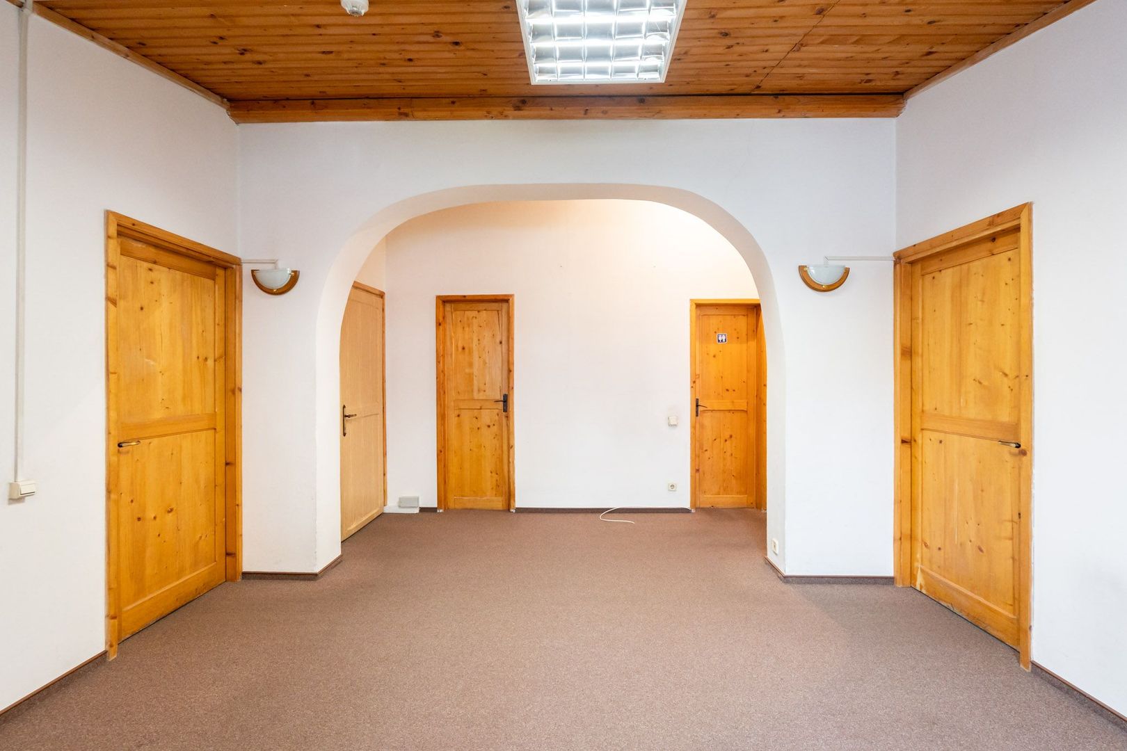 OPORTUNITATE CLADIRE D+P+2 LASCAR CATARGIU | VICTORIEI - Poză 6