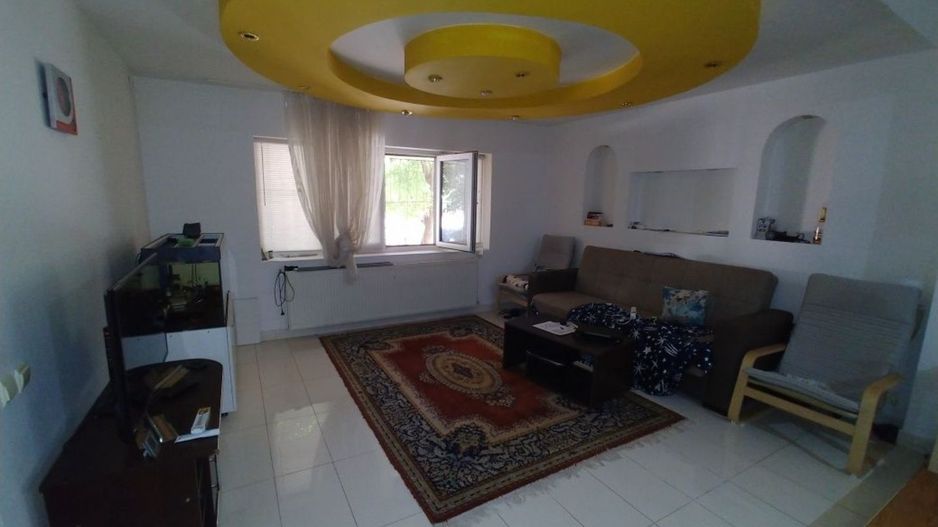 Vânzare 🏡 Apartament 2 camere | 56 mp | Parter | Dristor | Bloc reabilitat - Poză 1