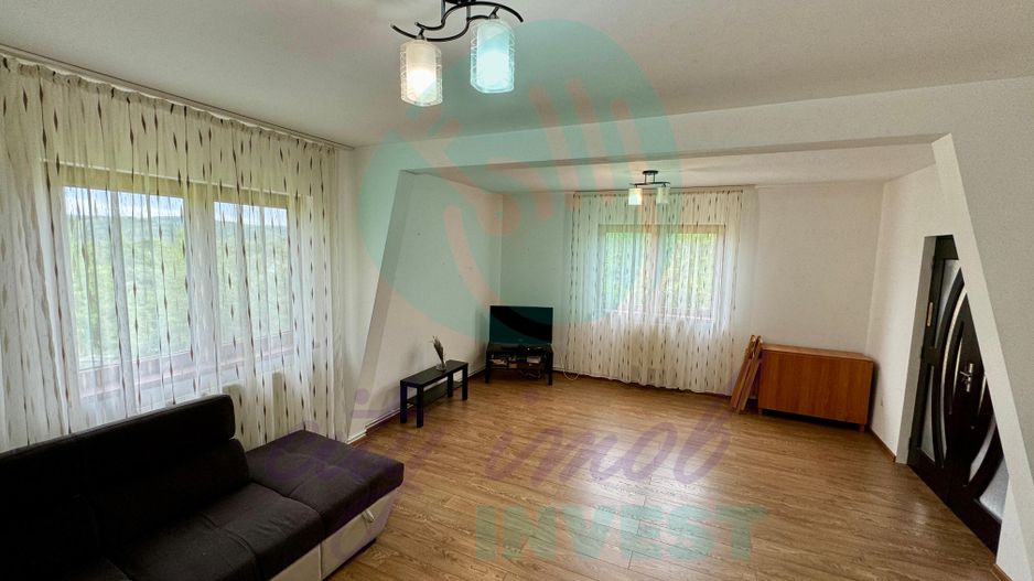 Oază de liniște și confort la poalele pădurii – Casa ta de vis! - Poză 4