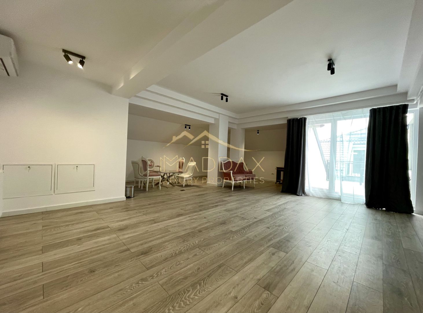 Apartament LUX_3 camere***158 MP//bloc boutique//Aviatiei - Poză 2