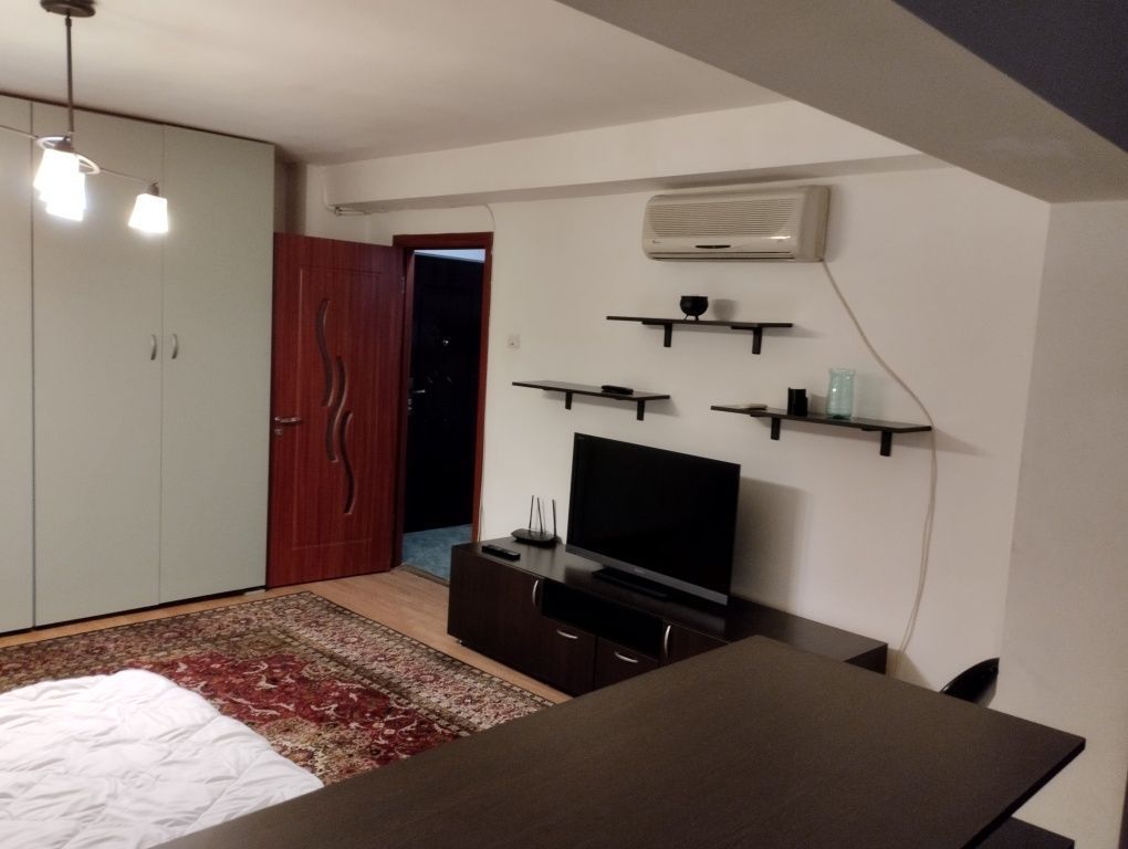 Închiriere apartament 2 camere - Poză 1