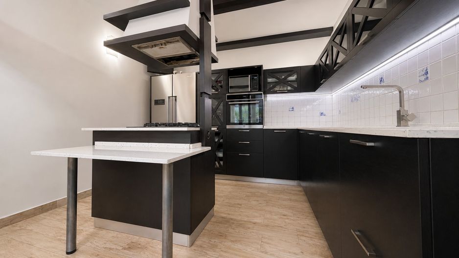 Vila zona Stefan cel Mare - 380 mp teren - 452 mp utili, Rezidential / Office - Poză 12