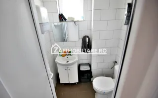 2 Hale noi cu suprafete de 590 si 578mp,teren 4200mp.stradal - Poză 13