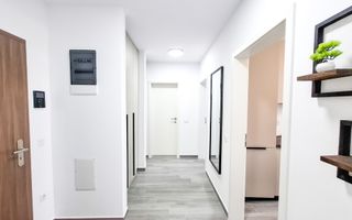 Design Modern Finisaje Calitative I Tractorul - Poză 2