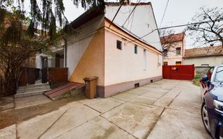 Apartament cu 4 camere la casa in centru - Poză 14