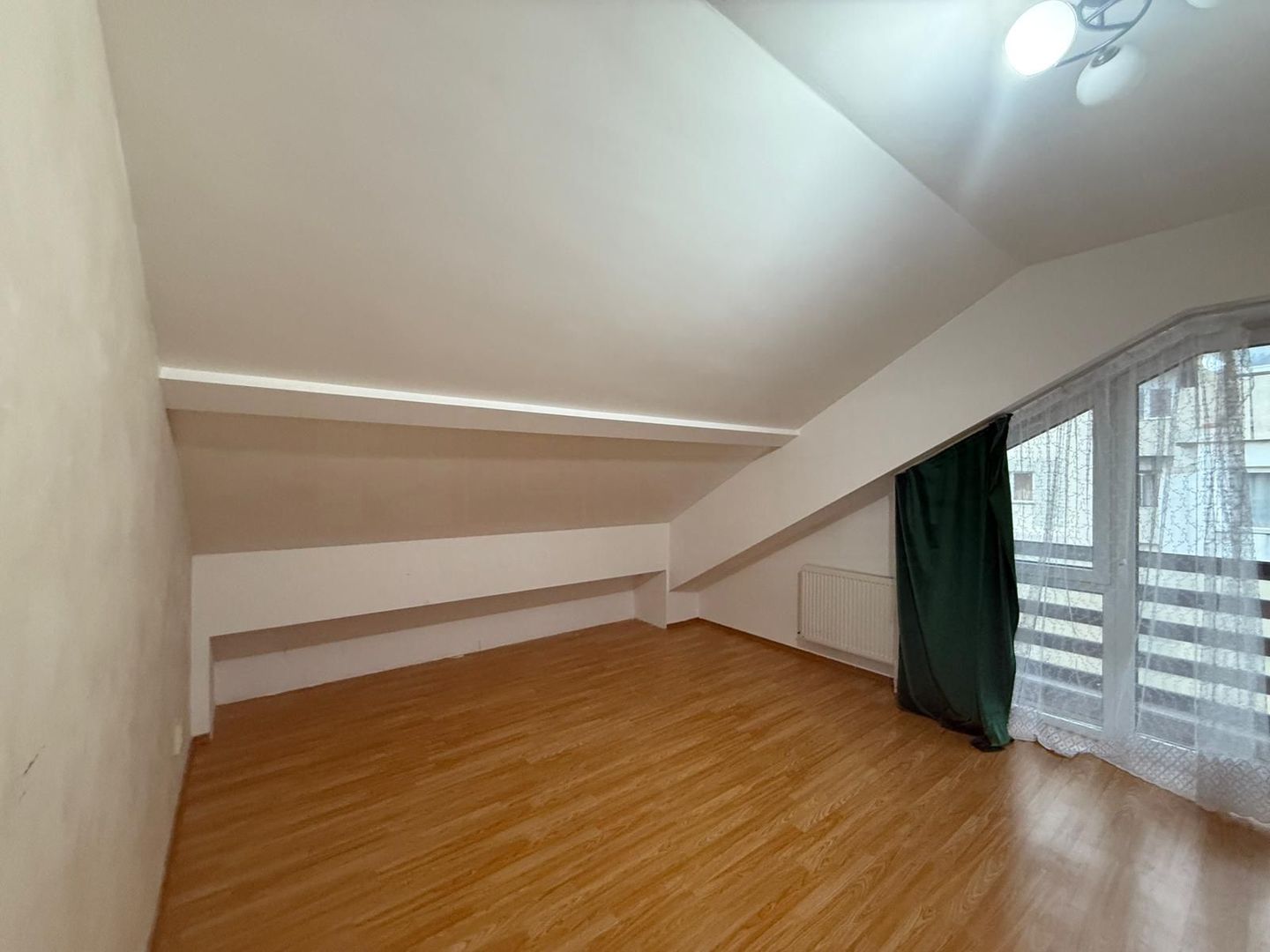 APARTAMENT 2 CAMERE  | 80 MP | 300 EURO | RĂDĂUȚI - Poză 9