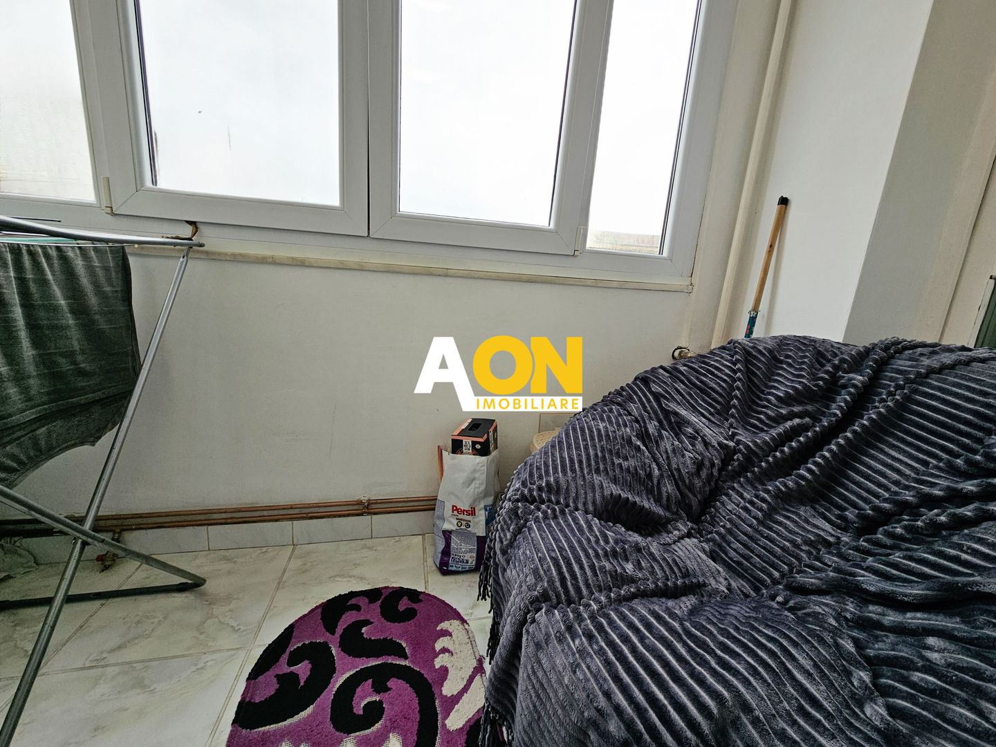 Apartament 2 camere, etaj 3,  mobilat utilat, zona Kaufland Cetate - Poză 4