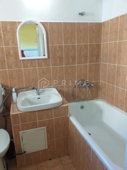 Garsoniera 34 mp, zona Dambu Pietros - Poză 6