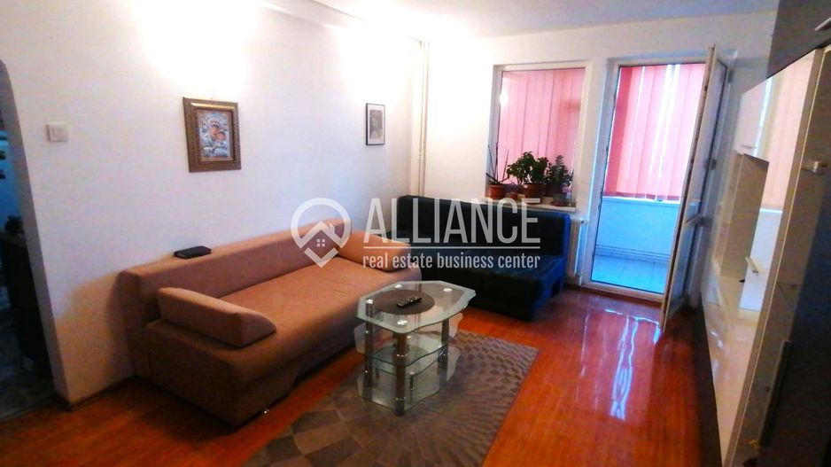 BULEVARDUL FERDINAND (COD 10)- Apartament 3 camere de vanzare - Poză 2