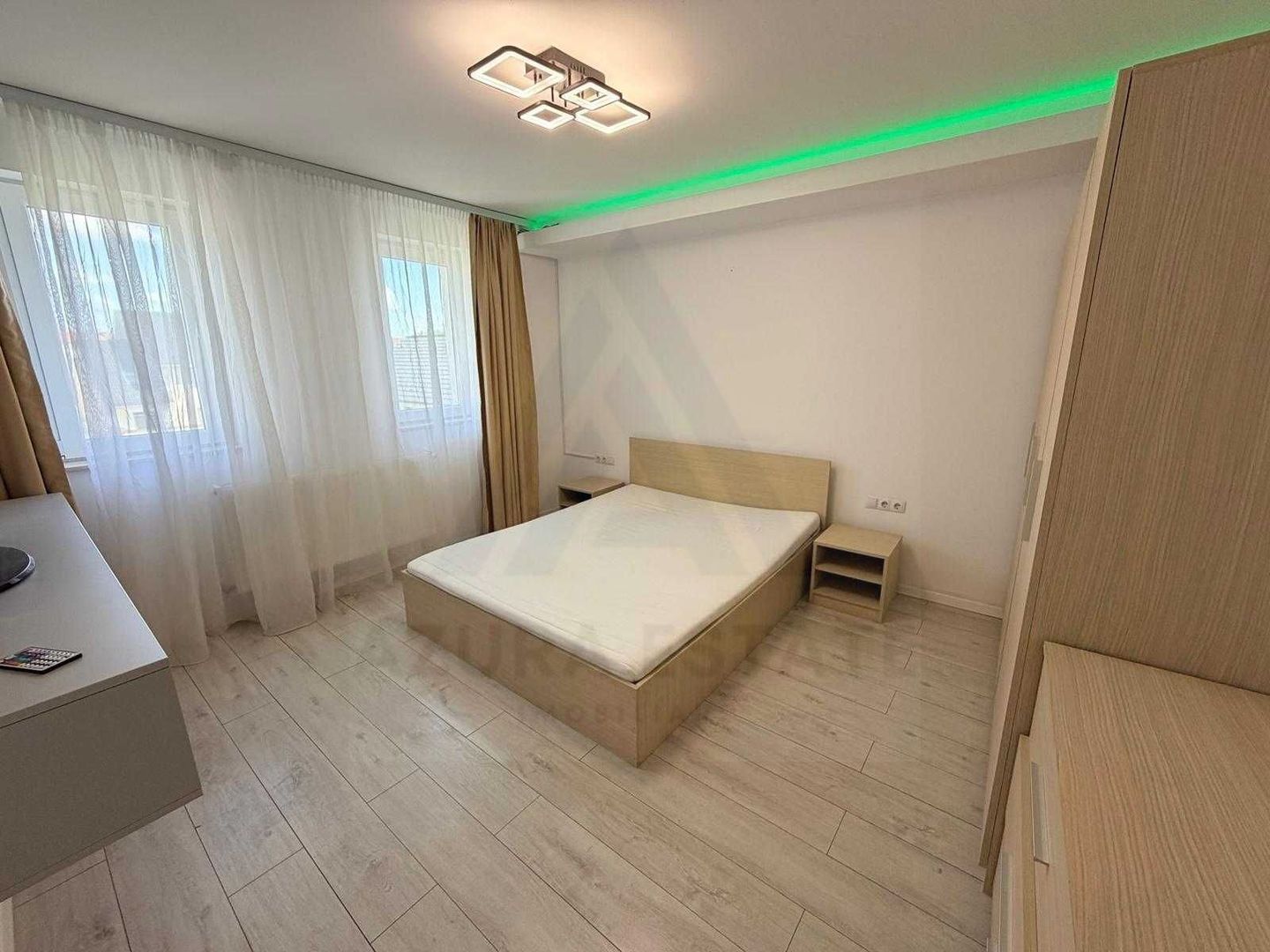 Apartament 2 camere 52 mp utili etaj 2 balcon si parcare Arhitectilor - Poză 3