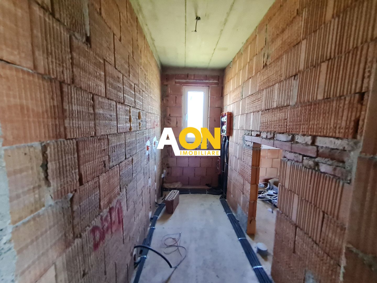 Casa 4 Camere, 130 mp, Teren 430 mp, Toate Utilitatile, Zona Micesti - Poză 11