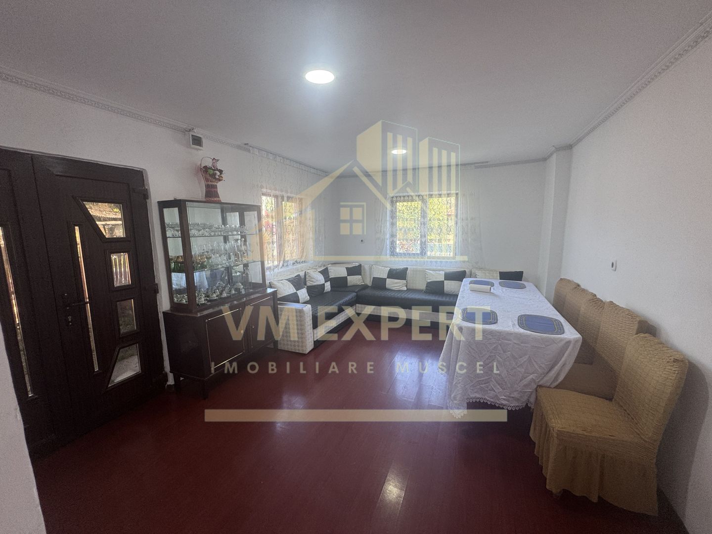 CASA DE VANZARE CU 4 CAMERE, APA SARATA, CAMPULUNG - Poză 16