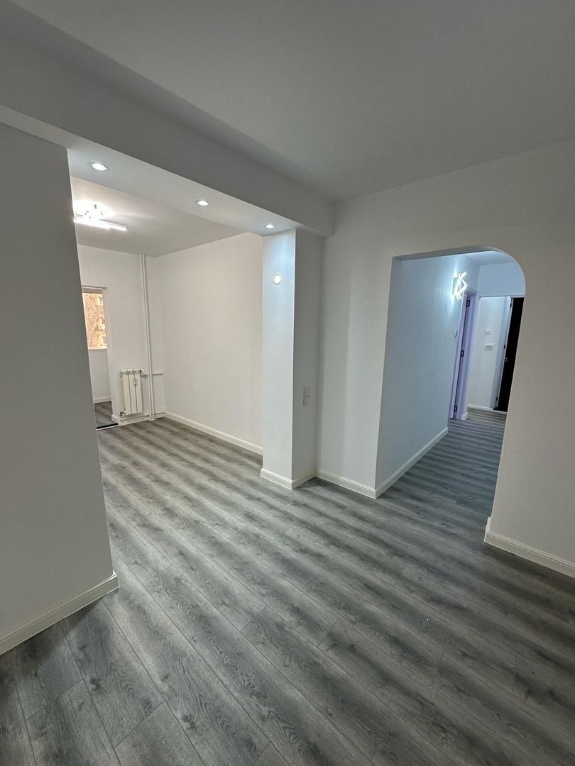 3 Camere 68mp Renovat - Aparatorii Patriei - Contract Parcare - Poză 3