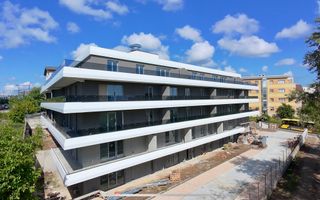 Apartament 3 camere de vanzare Pipera in bloc cu vedere la lac - Poză 1